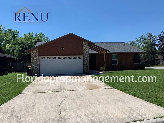 2nd image of 8062 Sable Woods Dr N