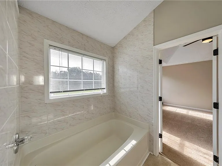 4801 Nature Trl — Photo 24