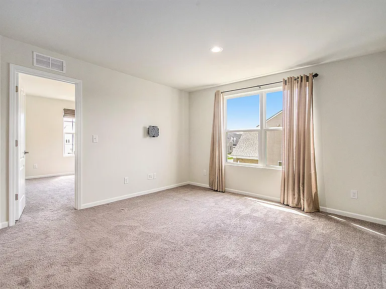2895 Dillon Dr — Photo 23
