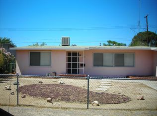 2139 Sweetbrier St, Palmdale, CA 93550