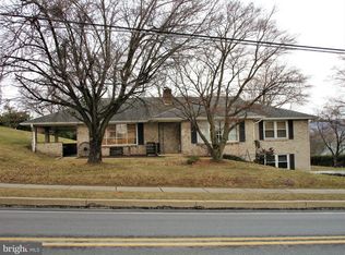 270 N Main St, Spring Grove, PA 17362