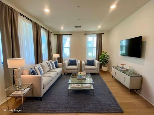 3570 E Pollock St #6