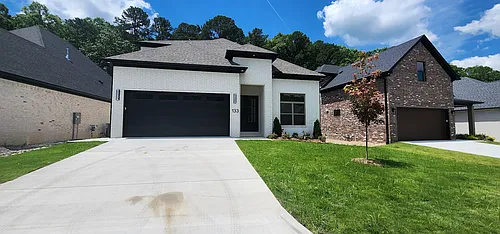 133 McKinley Cir Photo 1