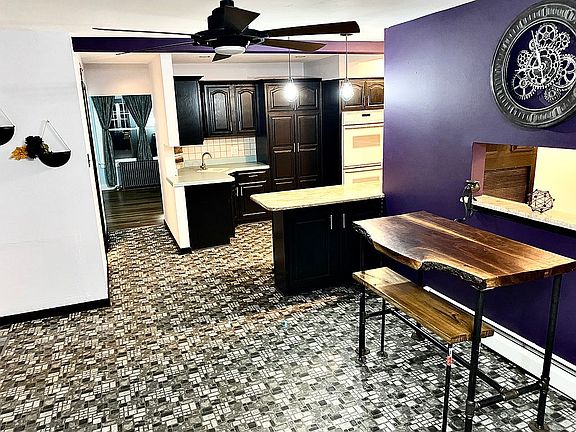 Entry view of kitchen