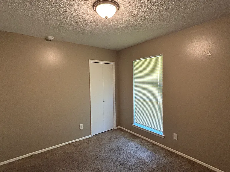 1 Greenway Ct — Photo 11