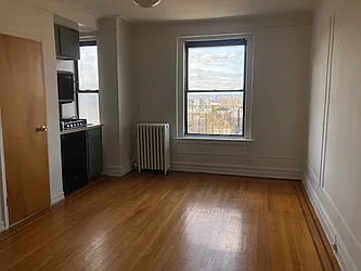 Rented by Garfield Realty 