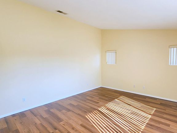 2nd image of 7683 Walnut Grove Ave