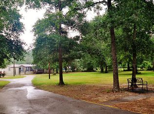 7285 Forest Hills Dr, Montgomery, TX 77316