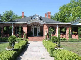 109 S Walton St, Bethune, SC 29009