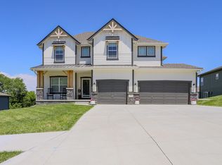 20 Lilac Cir, Council Bluffs, IA 51503