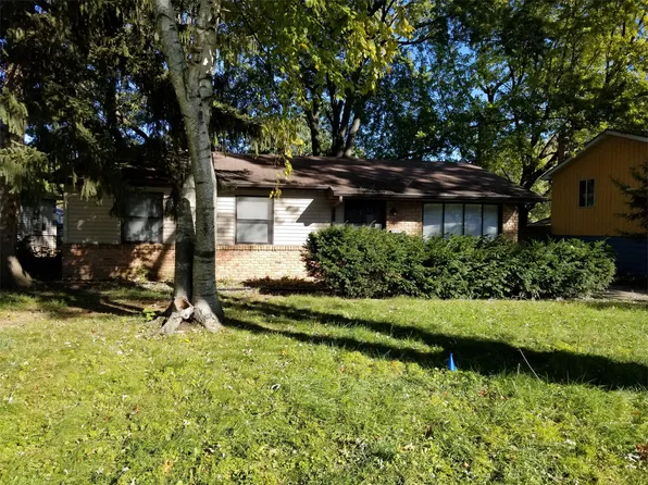 2106 Rainbow Vw, Urbana, IL 61802