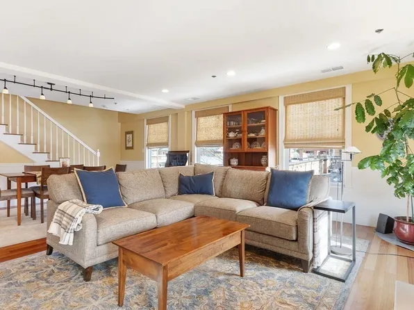 1110 Great Plain Ave Suite 1, Needham, MA 02492