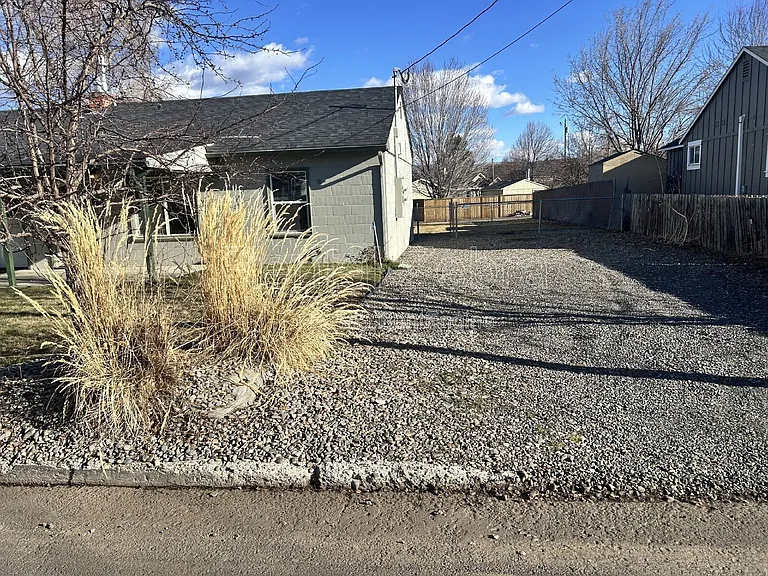 1332 NE Del Norte Ave — Photo 9