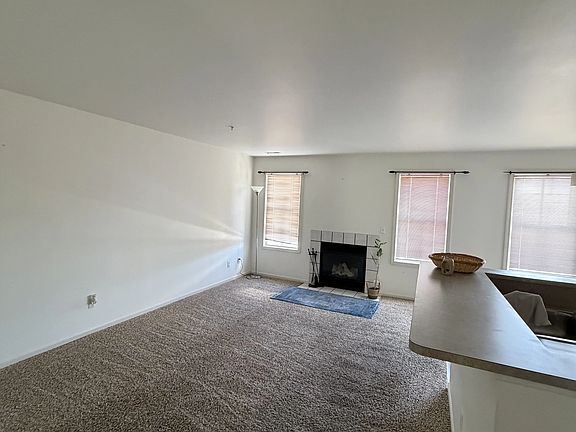 3rd image of 3987 Forester Blvd