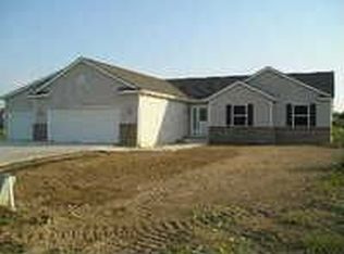 3076 Sandy Ct SW, Wyoming, MI