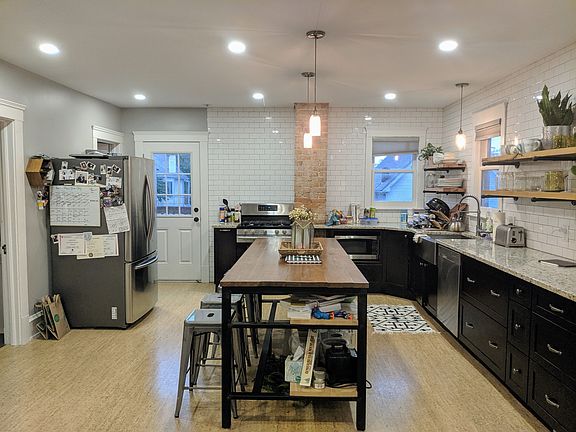 5th image of 1350 W 61st St #2