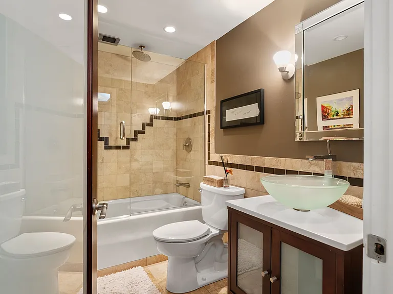 492 Beacon St #36 — Photo 31