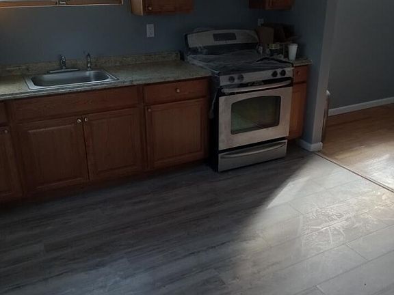 2nd image of 1 Lockhart Ln #3