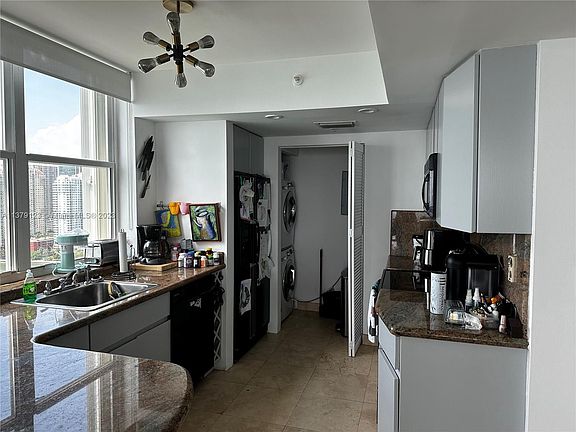 5th image of 800 Claughton Island Dr APT 2805