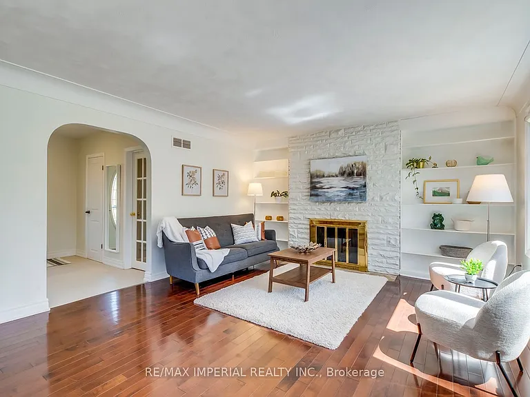 2048 Devon Rd — Photo 6