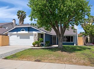 624 Twinleaf Dr, Bakersfield, CA 93308