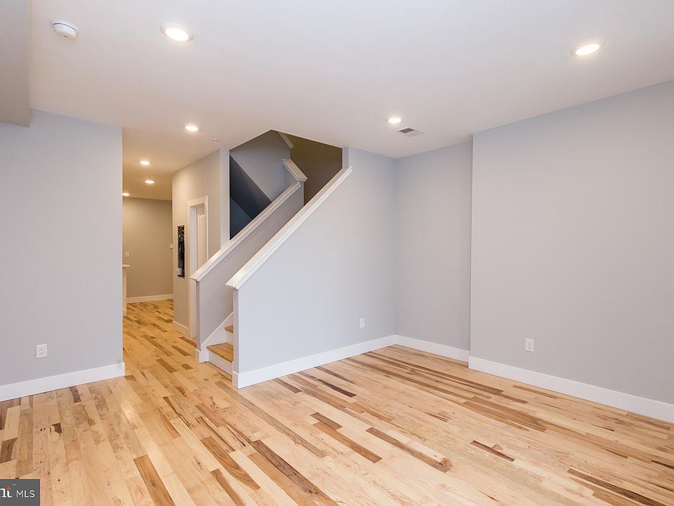 1st image of 1142 Frankford Ave #2
