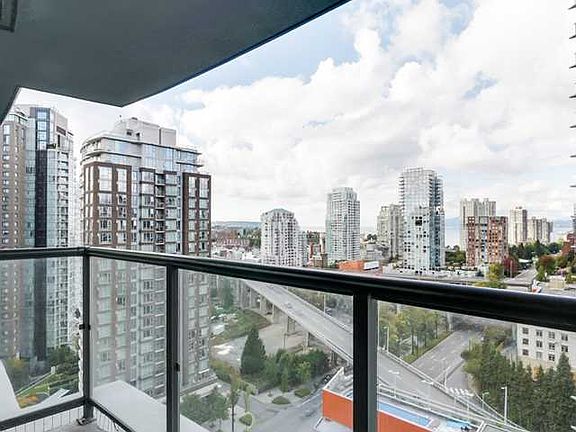 5th image of 501 Pacific St #1907