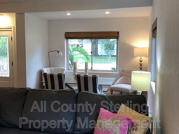 5th image of 521 W Winter Park St