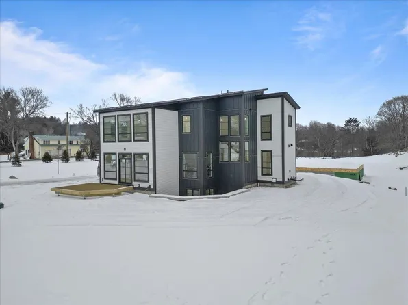 24 River's Edge Lane #2, Stowe, VT 05672