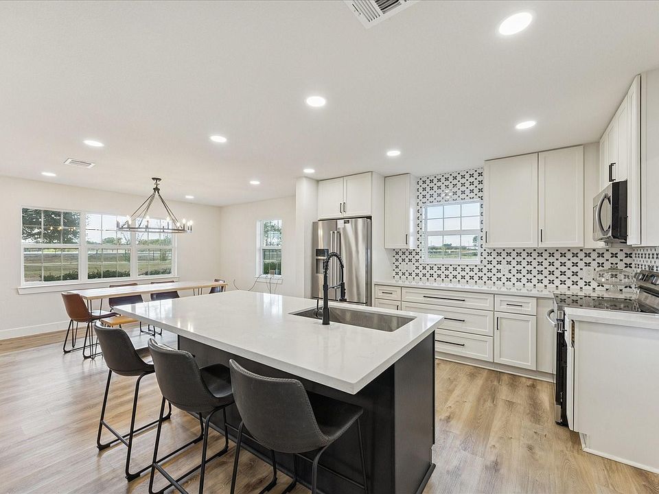 1st image of 5844 Fm 949 Rd