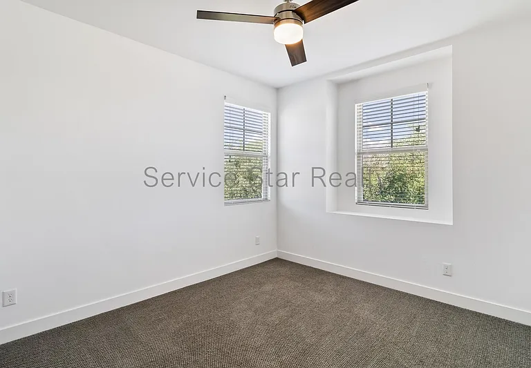 25312 N 20th Ave — Photo 10