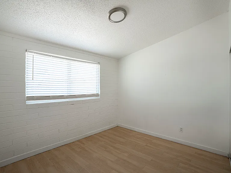 2201 W Heatherbrae Dr #3 — Photo 7