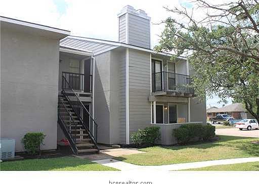 1st image of 1901 Holleman Dr W APT 315