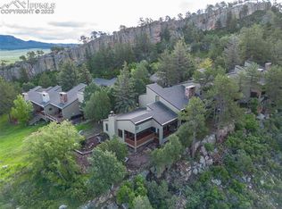 6301 Perry Park Blvd APT 4, Larkspur, CO 80118