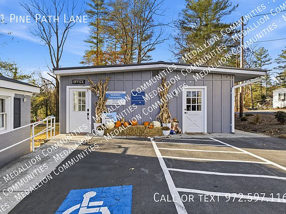 2nd image of 31 Pine Path Ln