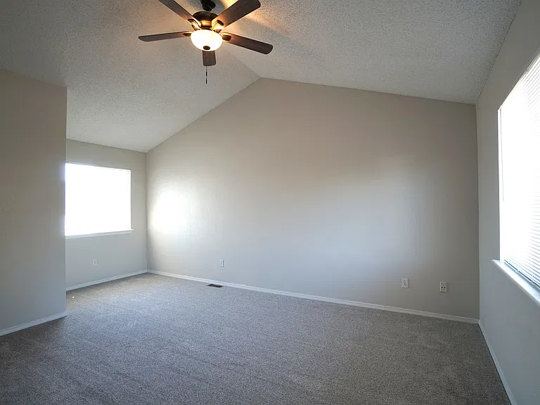 4954 Ardley Dr — Photo 15