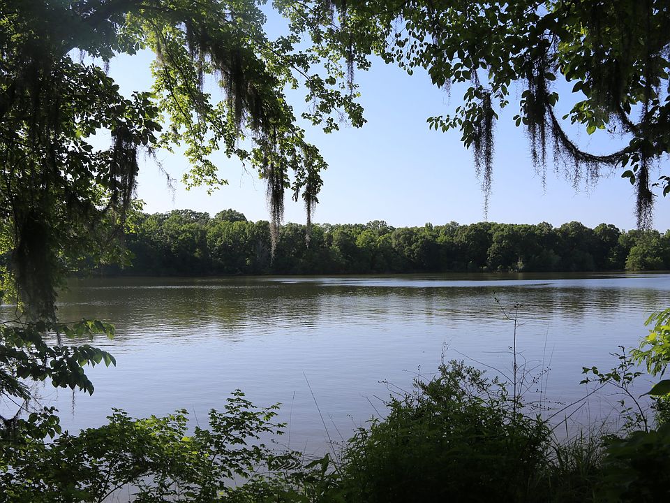26 Fishermans Bay Blvd, Lowndesboro, AL 36752 Zillow