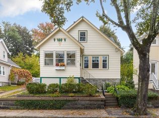 59 Chesbrough Rd, West Roxbury, MA 02132