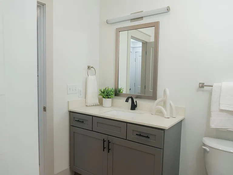 The Fitzgerald Apartments - Downtown Springdale — Photo 7