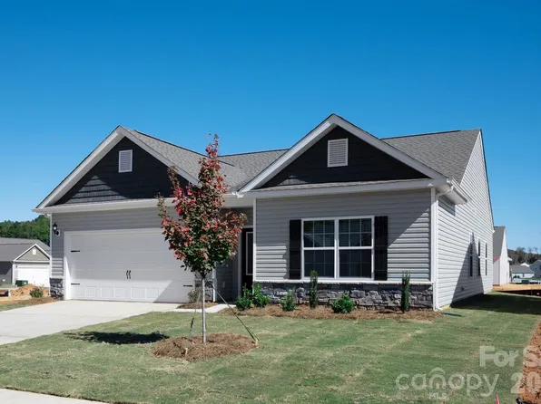 705 Lamorak Pl, Richburg, SC 29729
