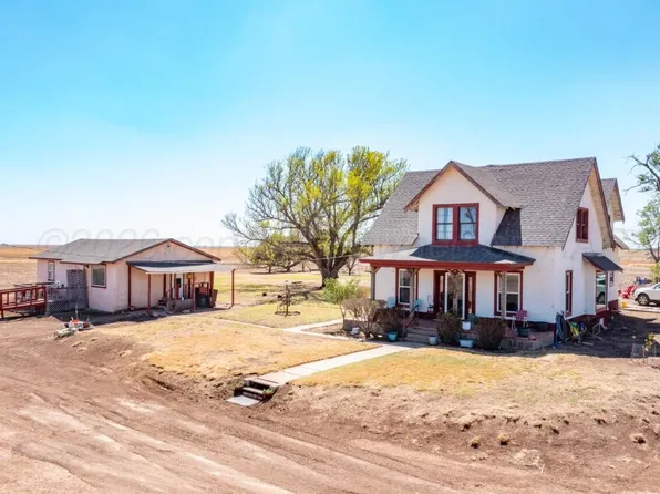 44500 S Western St, Happy, TX 79042