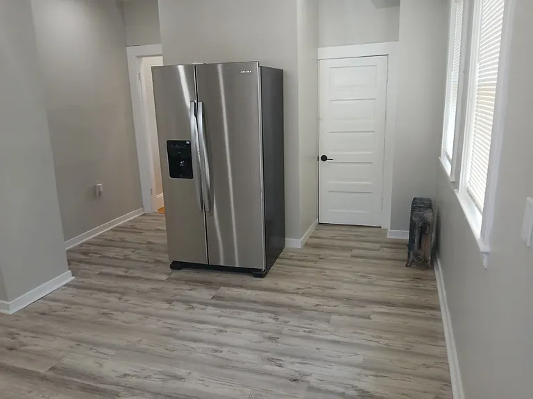 90 Edgemere Rd — Photo 10