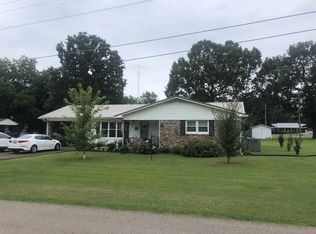 50 Bounce Dr, Savannah, TN 38372