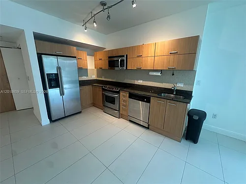 350 S Miami Ave Photo 1