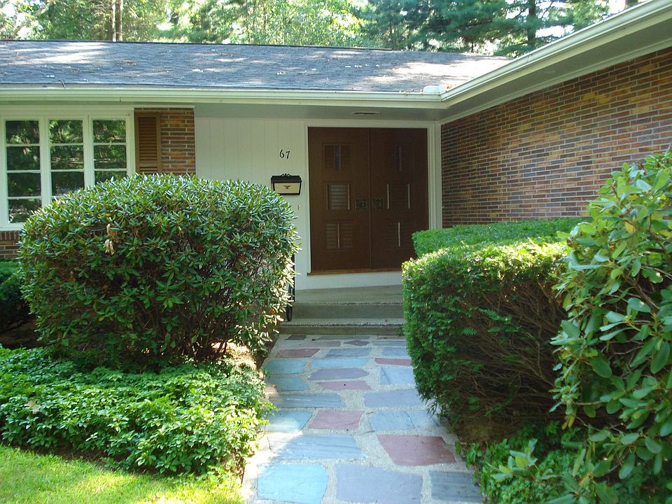Lovely Corner Lot