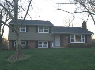 8108 Hatteras Ln, Springfield, VA 22151