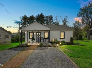 121 Arlington Dr, Johnson City, TN 37601