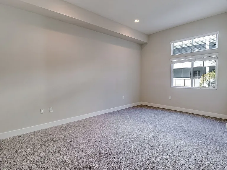 Axis 2300 Apartments — Photo 110