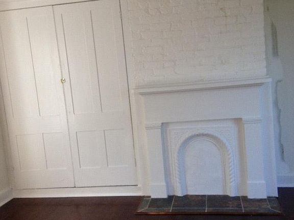 4th image of 2612 E Marshall St