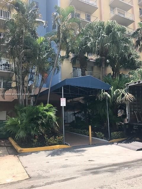1st image of 801 NW 47th Ave APT W109